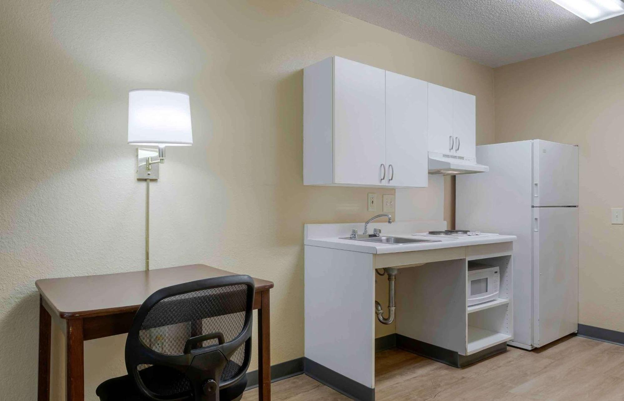 Extended Stay America Select Suites - Des Moines - West Des Moines Clive Exterior foto
