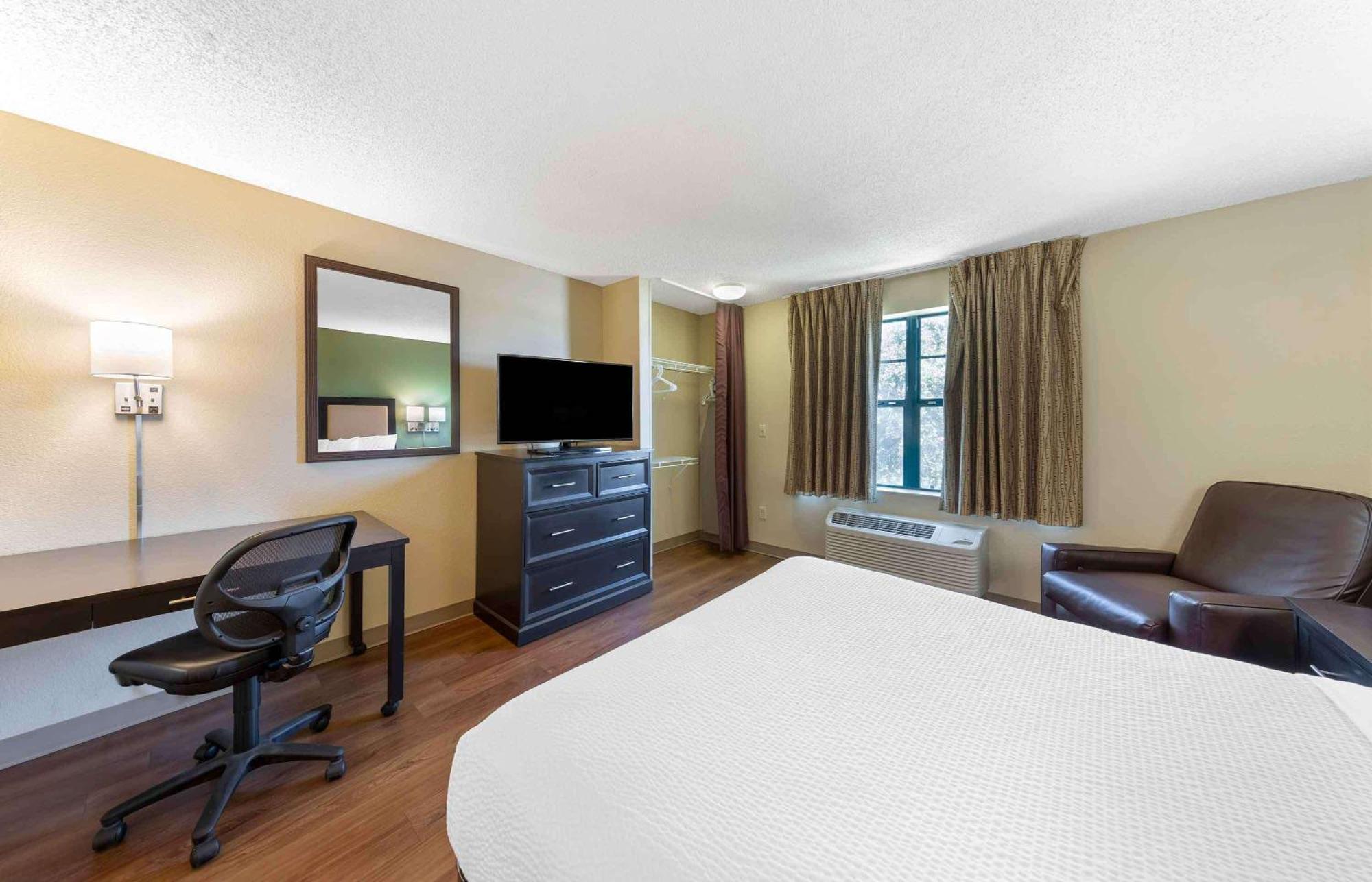 Extended Stay America Select Suites - Des Moines - West Des Moines Clive Exterior foto
